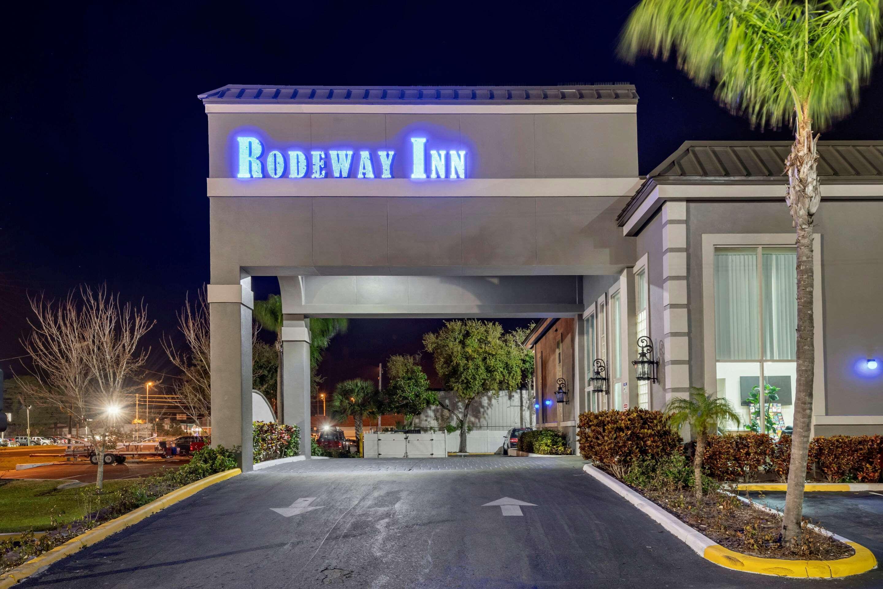 Rodeway Inn - New Port Richey Exterior foto