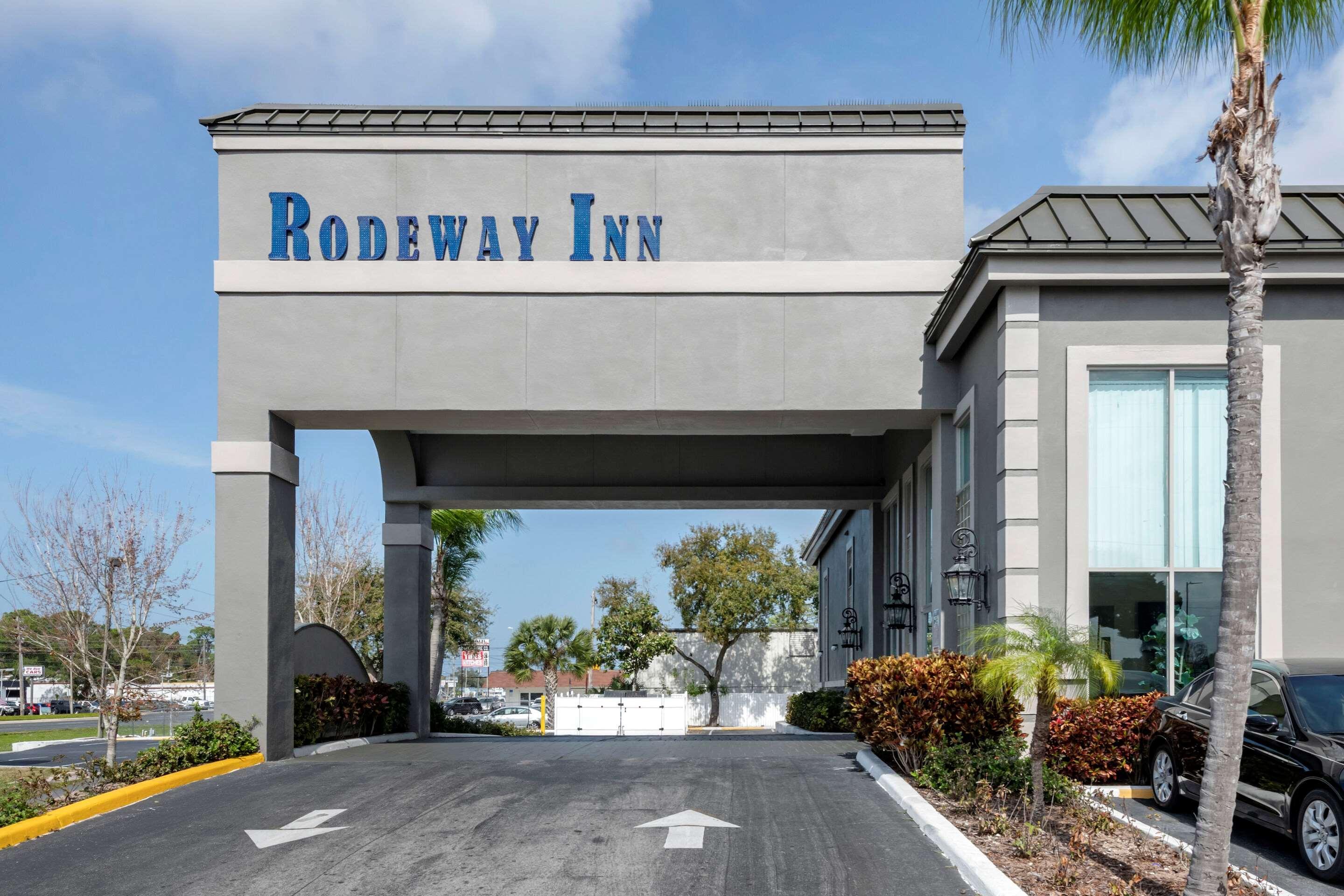 Rodeway Inn - New Port Richey Exterior foto